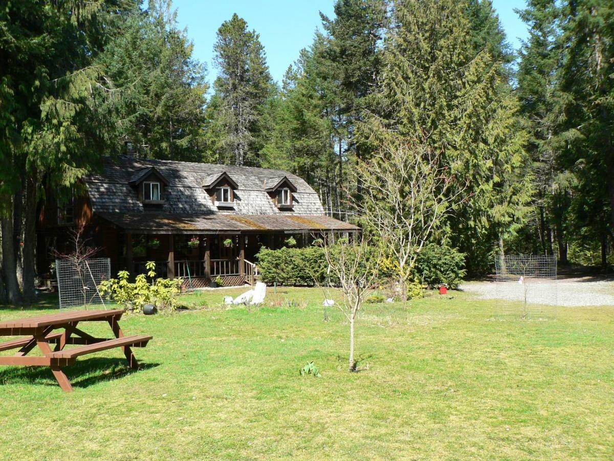 Cedar Song B&B Parksville Ngoại thất bức ảnh